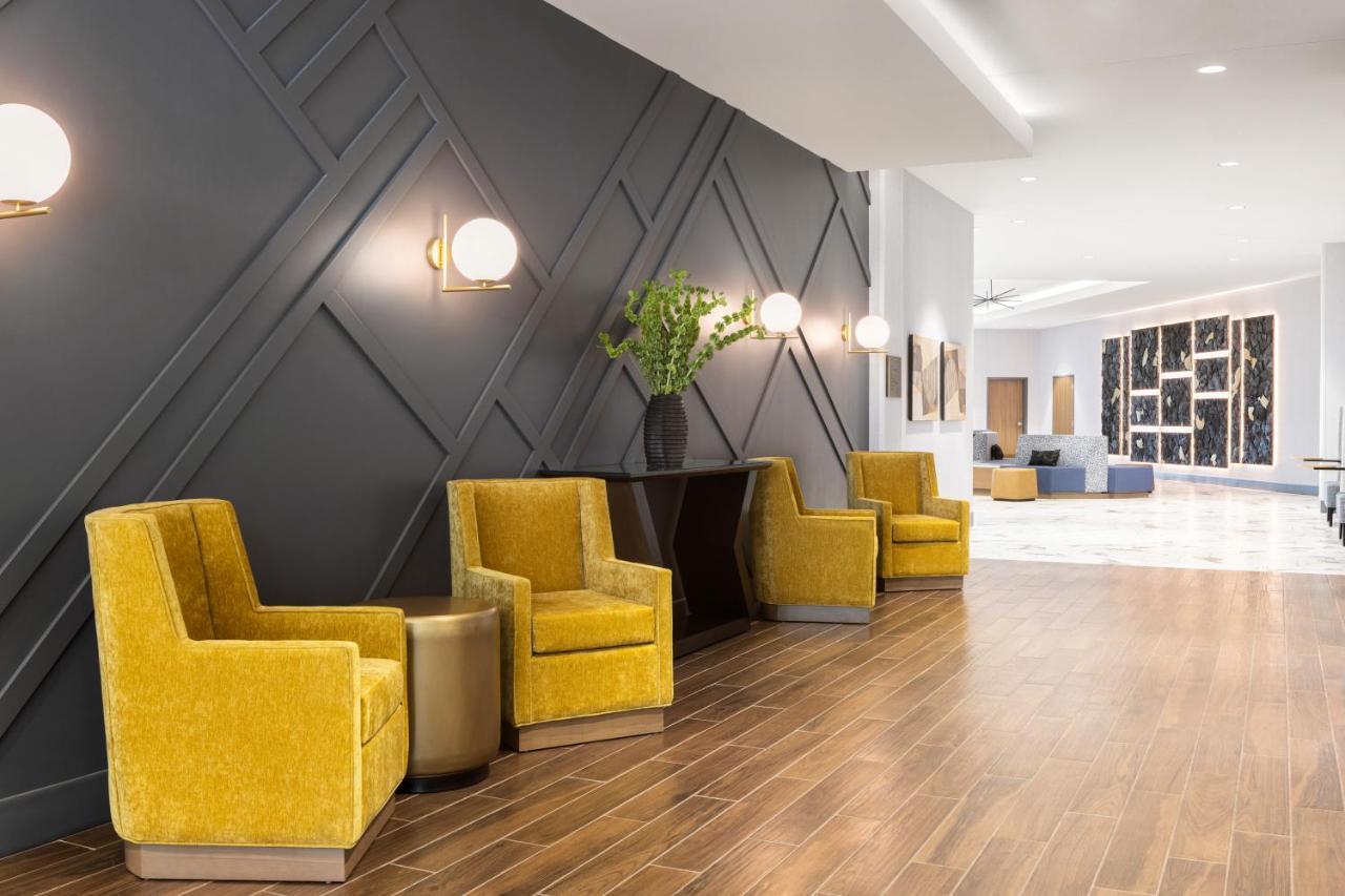 Hotel Crowne Plaza - Kearney By Ihg Exterior foto