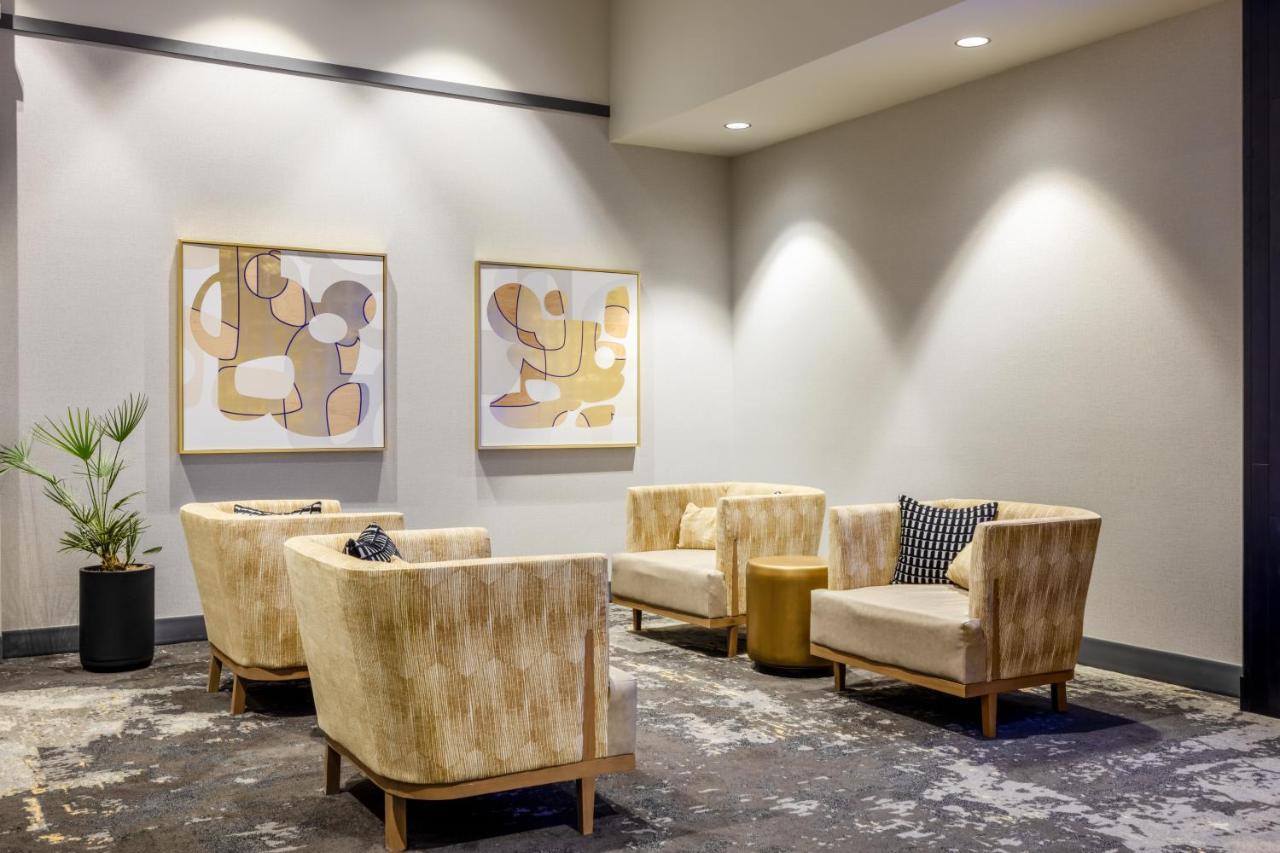 Hotel Crowne Plaza - Kearney By Ihg Exterior foto