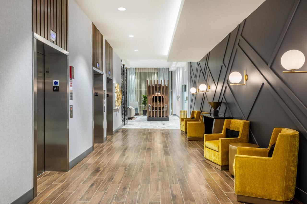 Hotel Crowne Plaza - Kearney By Ihg Exterior foto